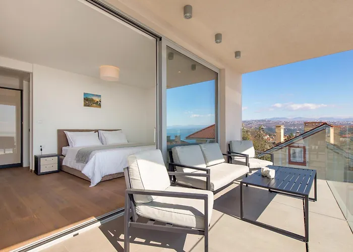 Exclusive Soho Center With Pool And Terrace Opatija