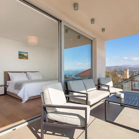 Exclusive Soho Center With Pool And Terrace Opatija