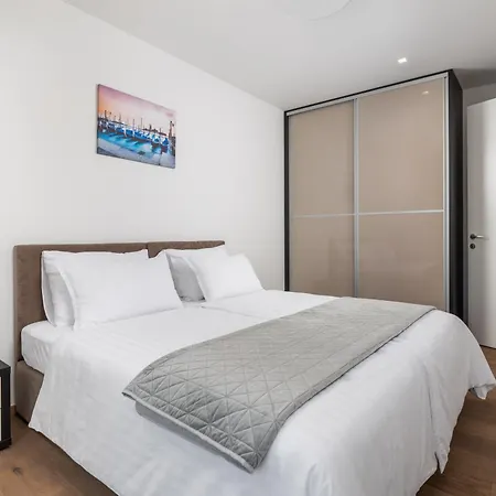 Exclusive Soho Center With Pool And Terrace Opatija