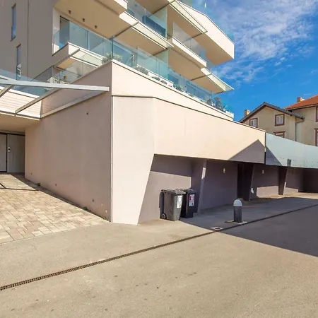 Апартаменты Exclusive Soho Center With Pool And Terrace