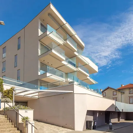 Exclusive Soho Center With Pool And Terrace