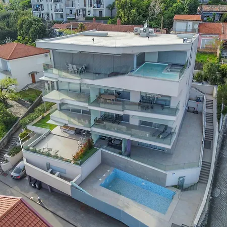 Апартаменты Exclusive Soho Center With Pool And Terrace