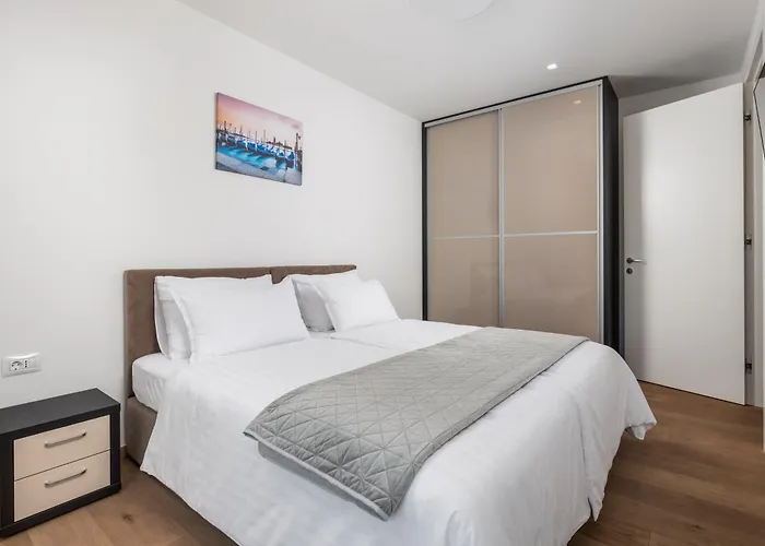 Exclusive Soho Center With Pool And Terrace Opatija