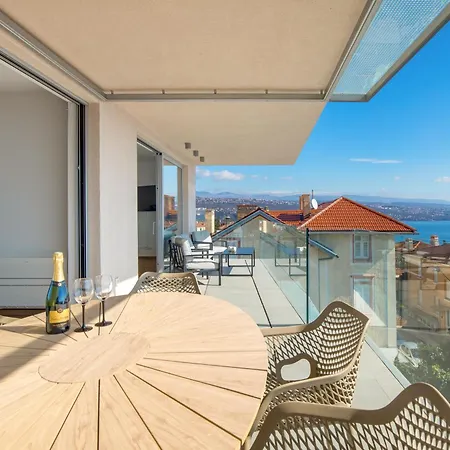 Exclusive Soho Center With Pool And Terrace Daire Opatija